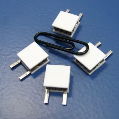 Microrefroidisseurs thermoélectriques pour capteurs